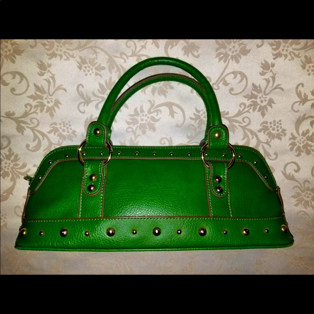 Green bisou bisou purse